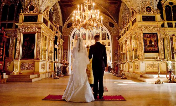 Венчальные свечи – браки совершаются на небесах